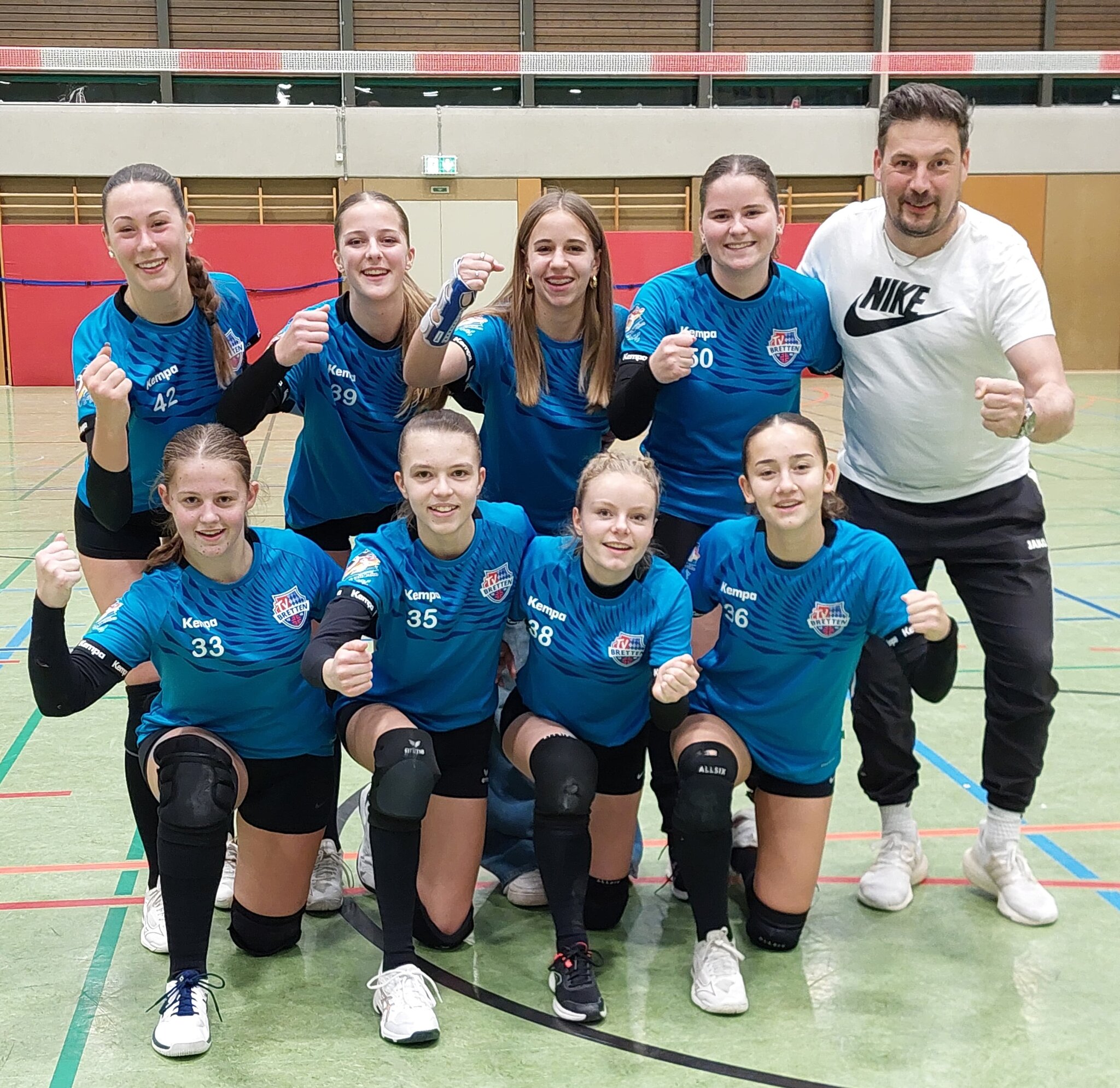 Souverän Gold geholt Faustball Jugend U 18 w Badischer Meister Bretten