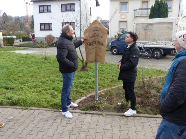 Enthüllung | Foto: Gerhard Rinderspacher