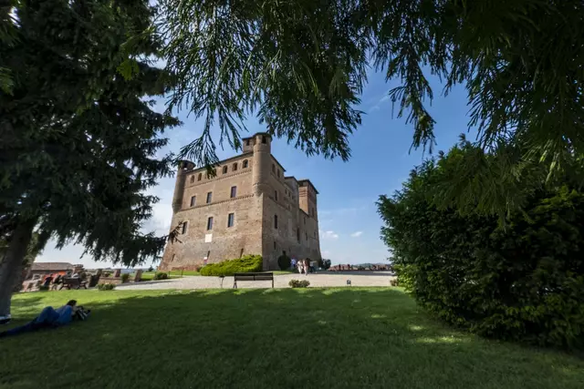 Schloss Grinzane | Foto: Can't Forget Italy_Archivio Ente Turismo LMR