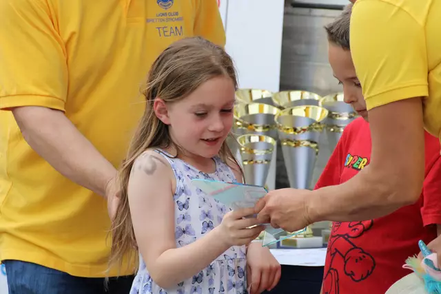 Viele glückliche Kindergesichter bei „Bretten schwimmt“ 2025 | Foto: Robert Hartmann