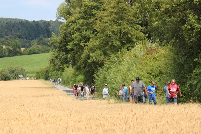 Die Strecke führte rund um Helmsheim. | Foto: F. Huber