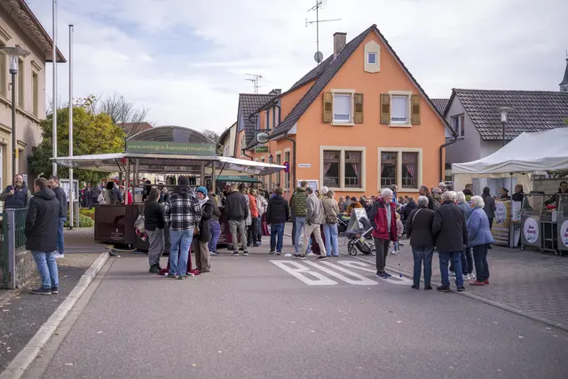 Gute Stimmung, gute Gespräche und Leckeres für das leibliche Wohl | Foto: Claudia und Gerald Herr
