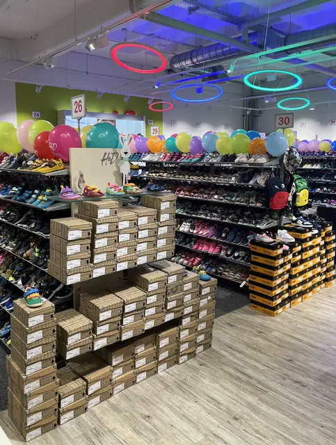 H&D Shoes in Bretten - das Schuhparadies für die ganze Familie. Hier findet jeder Kunde ganz sicher das passende Schuhwerk. | Foto: H&D Shoes