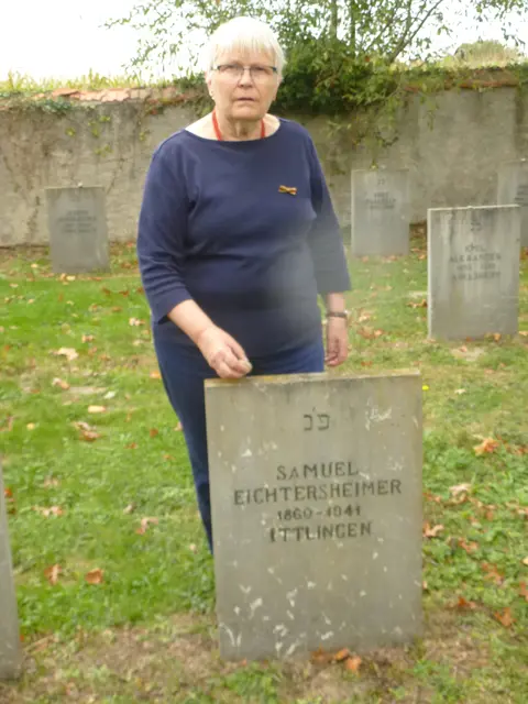 Ein Brettener Steinchen für Samuel Eichtersheimer | Foto: Leins