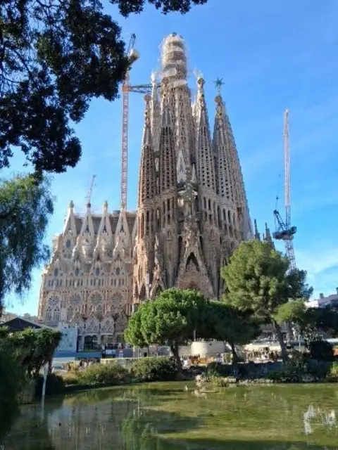 Sagrada Familia; 'das' Wahrzeichen von Barcelona. | Foto: ©H-M Maiba