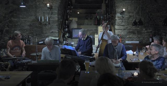 Sessiontrio mit Gästen im Lammkeller | Foto: Heidrun Kirchgeßner